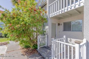 360 14th Ave S #E - Photo 1 of 1