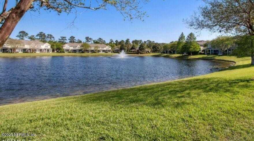 13453 English Peak Ct - Photo 2 of 16