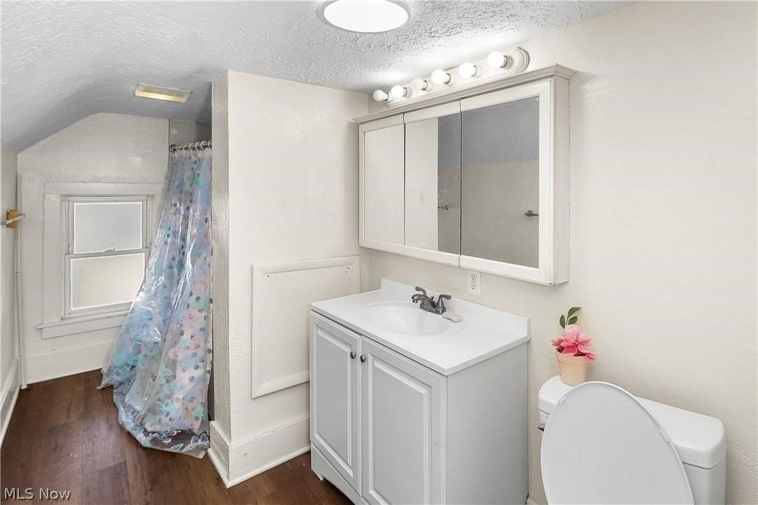 505 Brown St - Photo 6 of 10