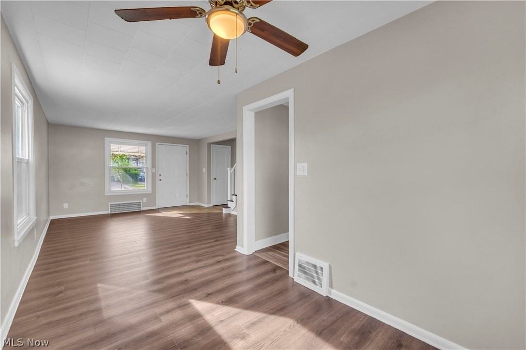 24891 Fisher Rd - Photo 7 of 21