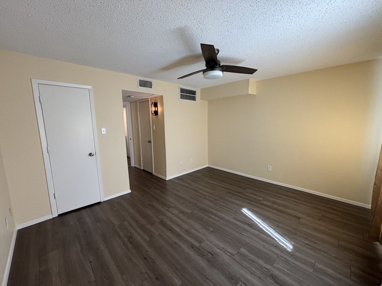 10650 Steppington Dr #146 - Photo 3 of 11