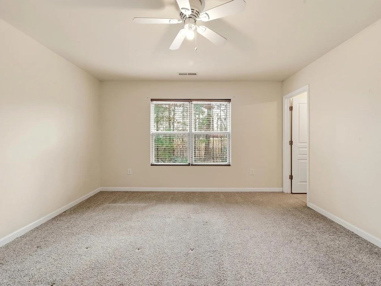 8538 Quarton Dr #1 - Photo 5 of 10