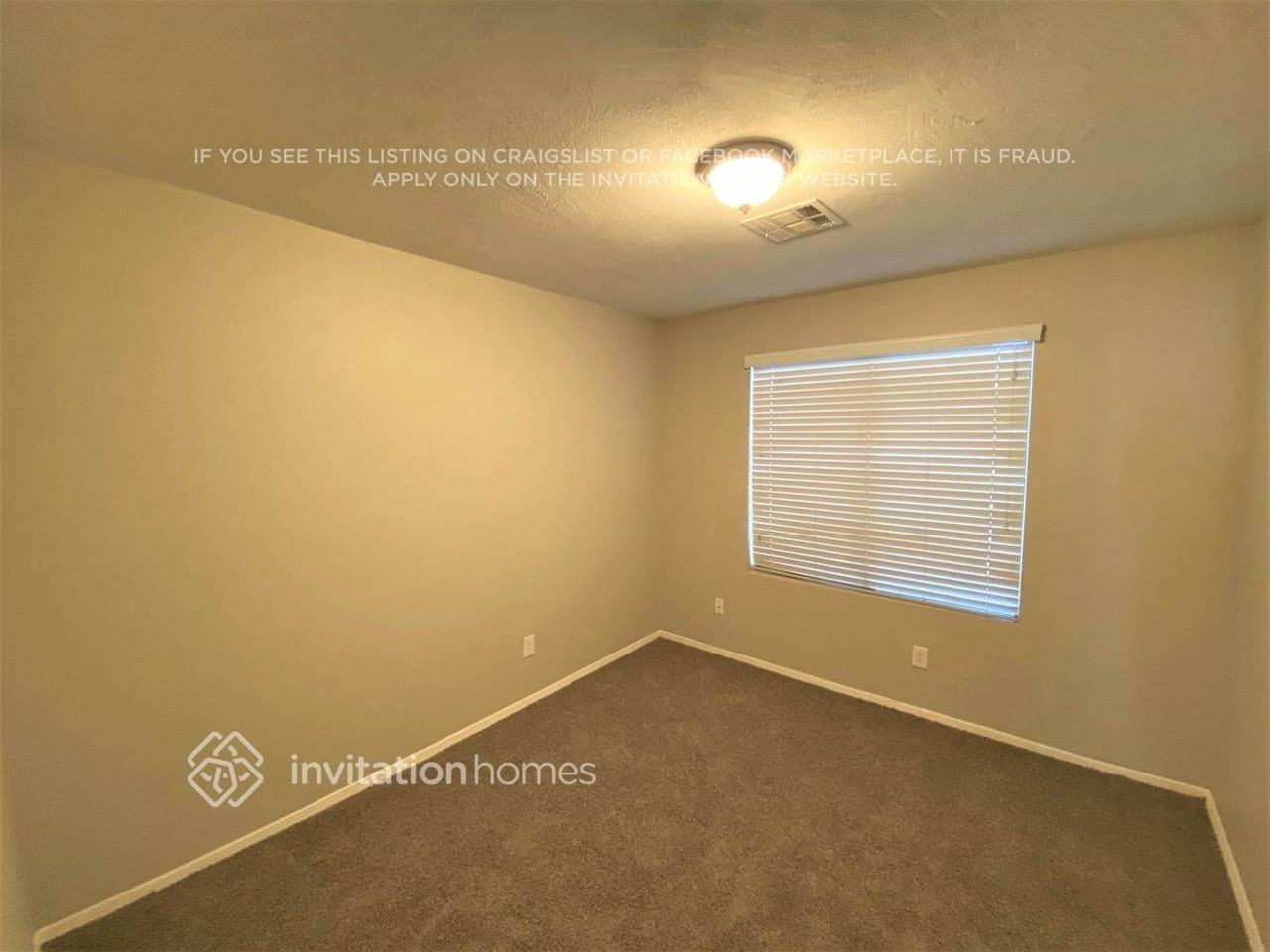 6526 N 69th Dr - Photo 7 of 15