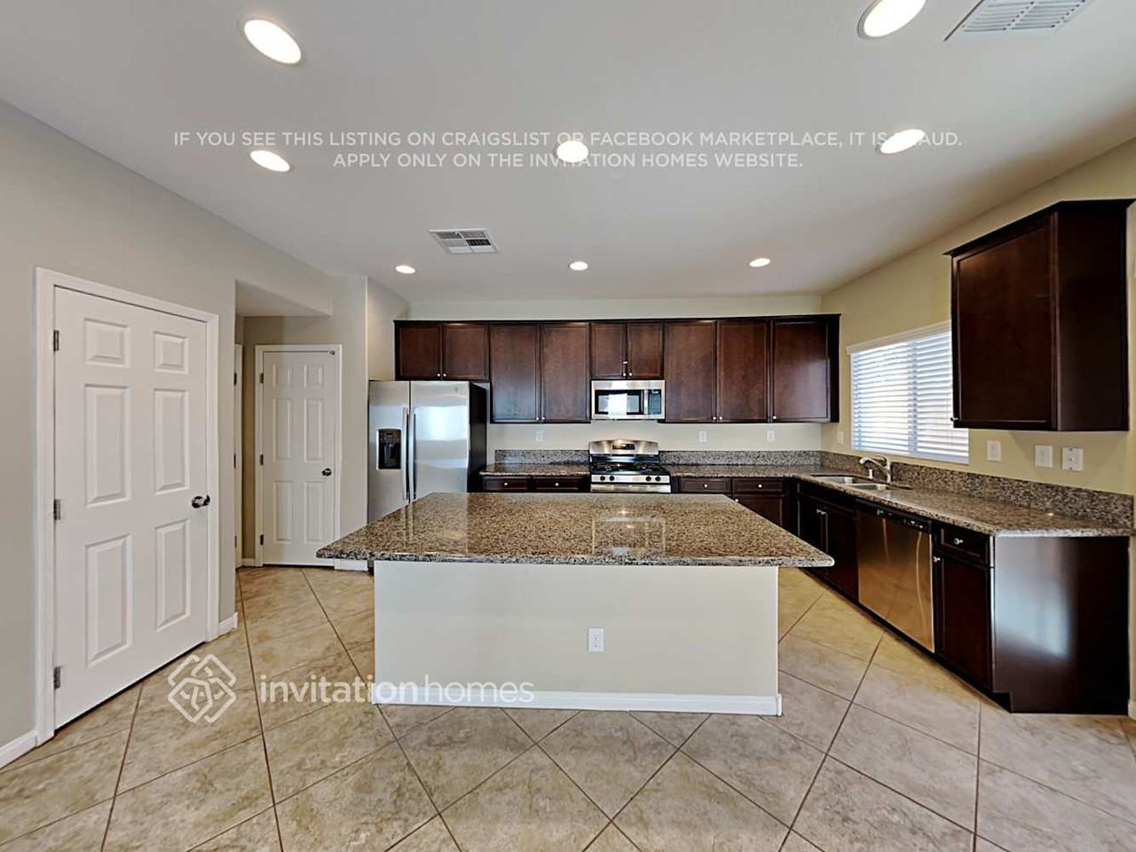 6974 Ebbets Field St - Photo 7 of 19