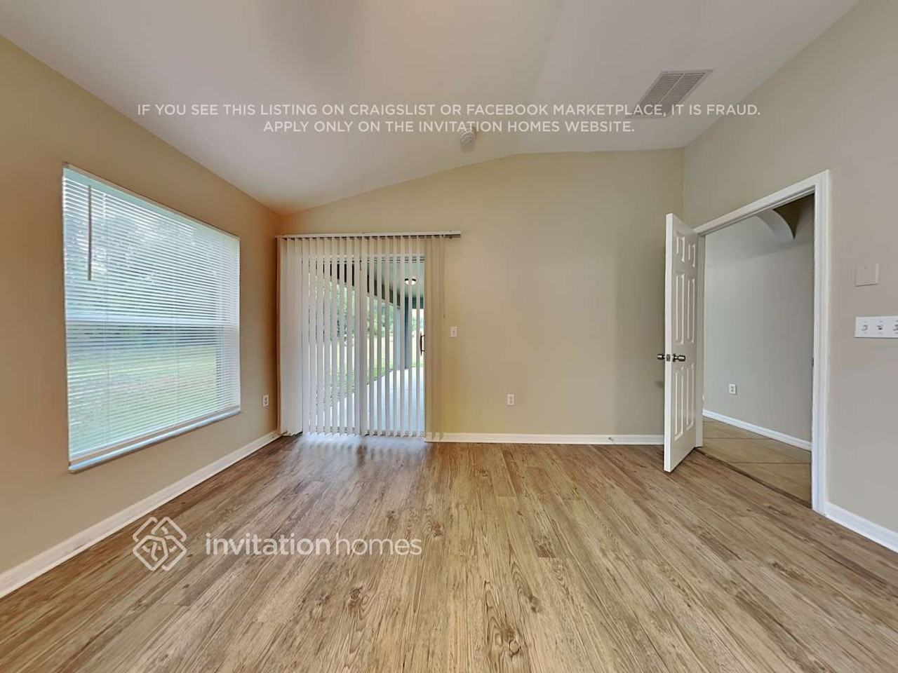 2389 Hamlet Cir - Photo 6 of 11