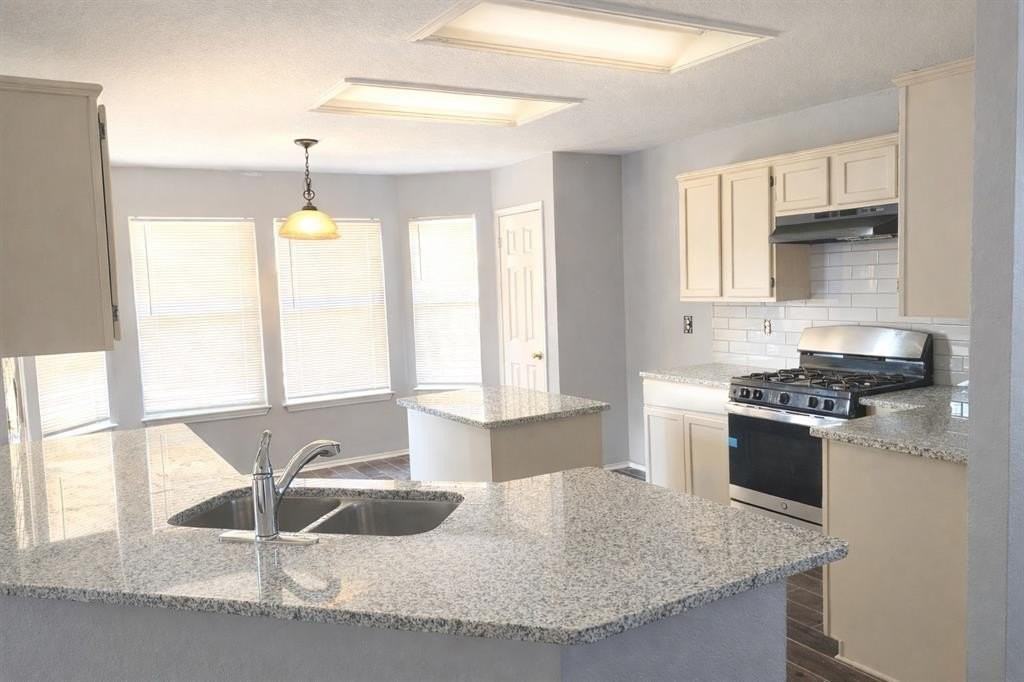 2024 Austin Dr - Photo 5 of 12