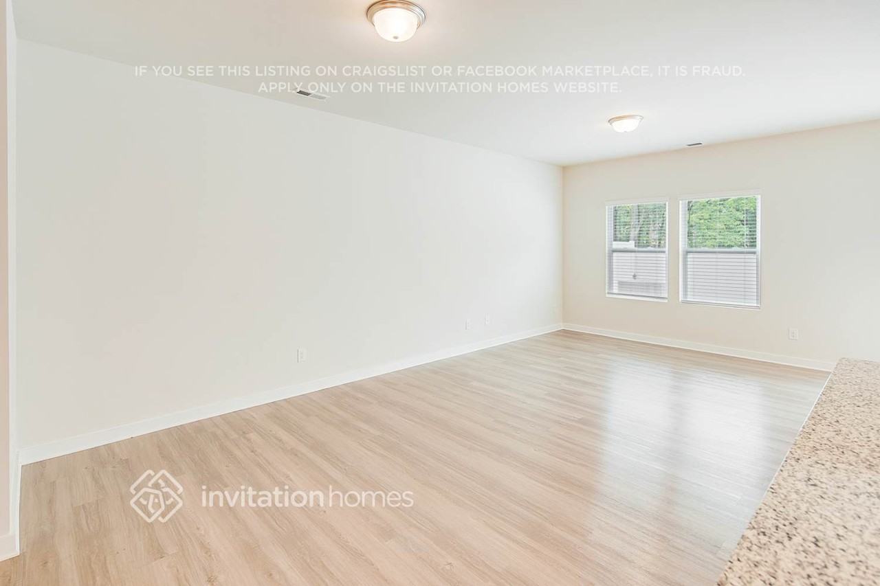 3019 Ayana Dr - Photo 3 of 26