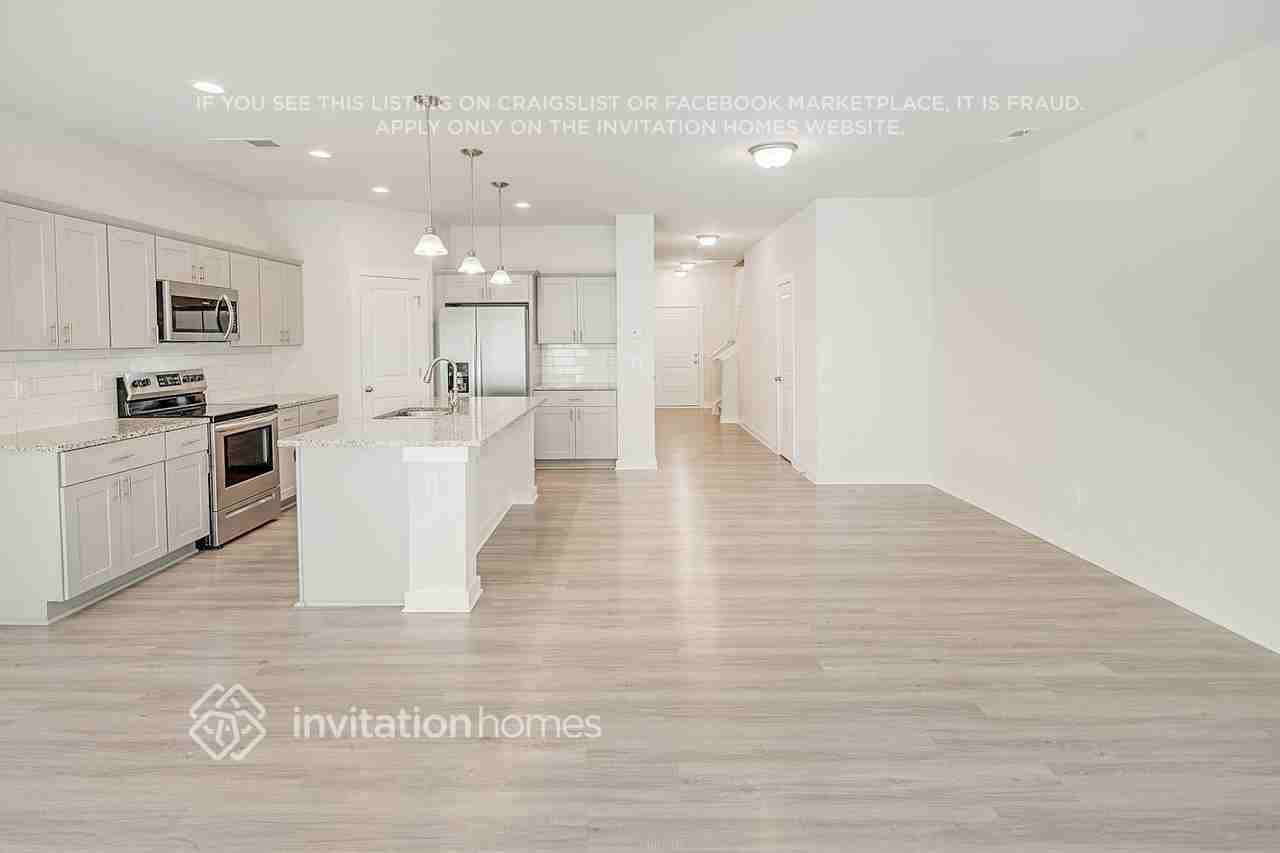 3019 Ayana Dr - Photo 6 of 26