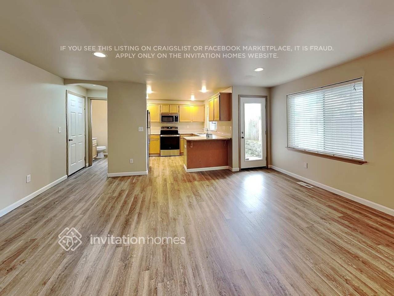 12106 29th Ave W - Photo 5 of 19