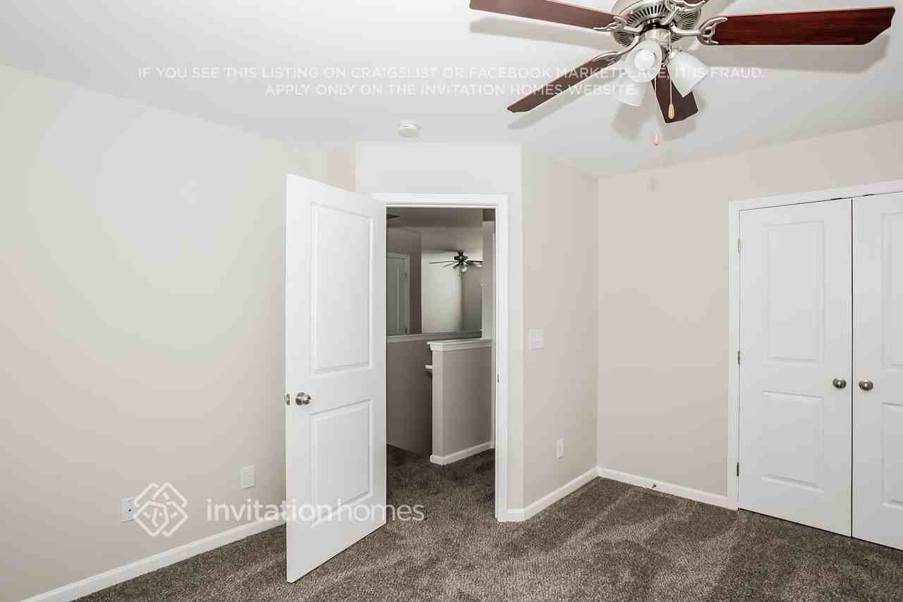 2704 Old House Cir - Photo 6 of 16