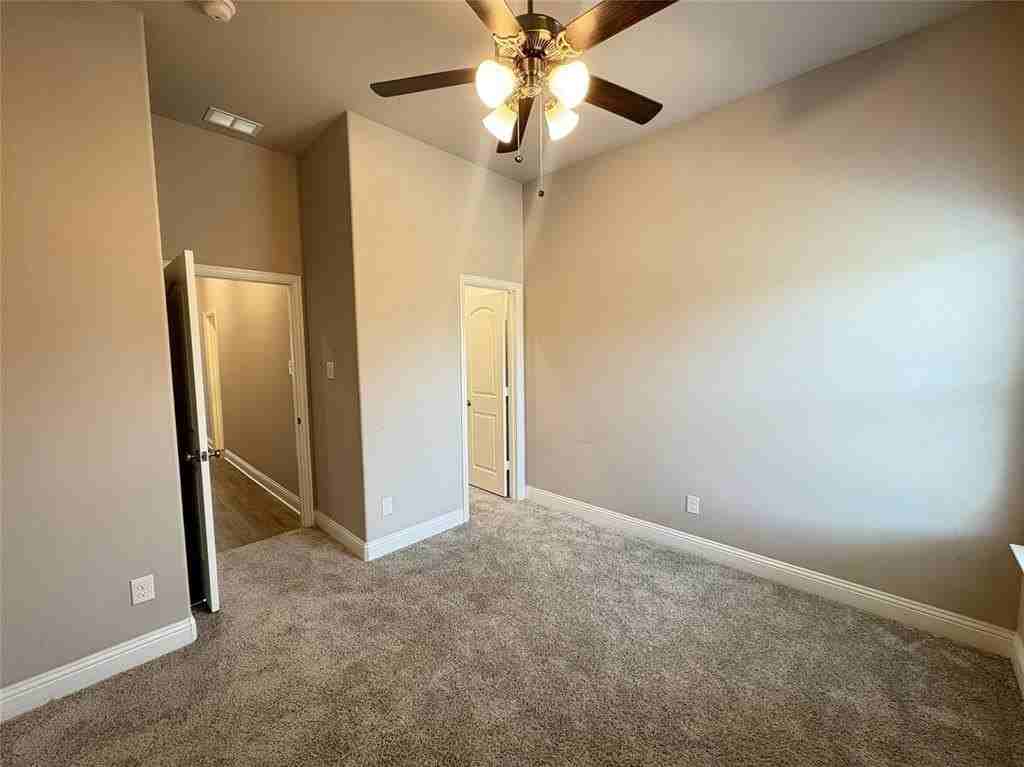 2817 Bobcat Dr - Photo 7 of 18