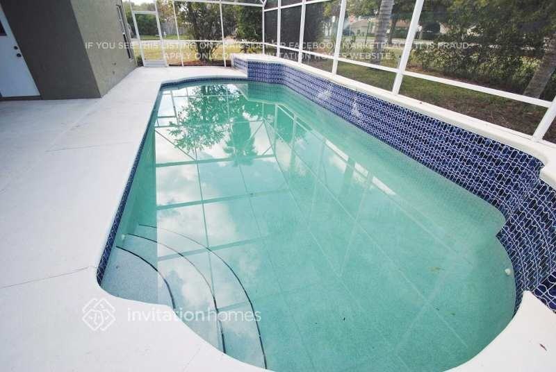 1570 Bay Club Rd - Photo 3 of 5