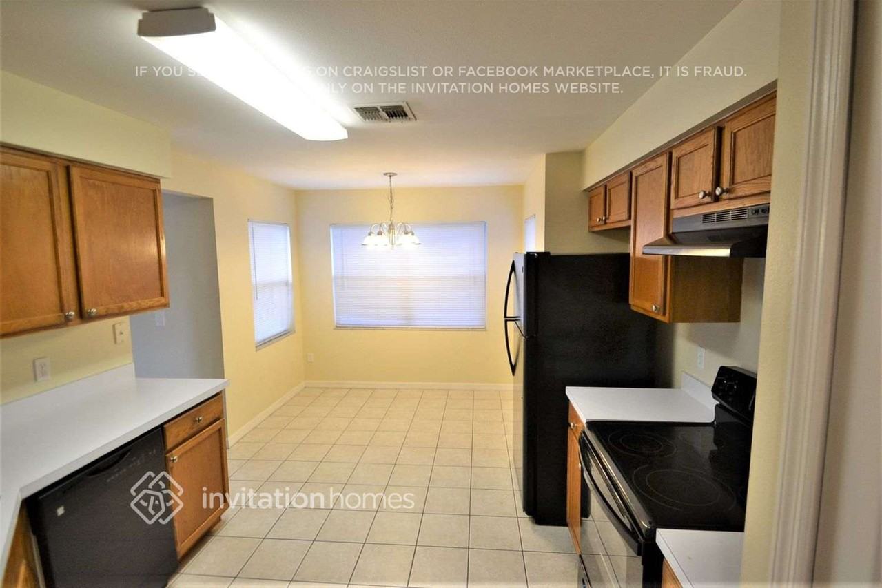 10814 Crescendo Loop - Photo 7 of 18