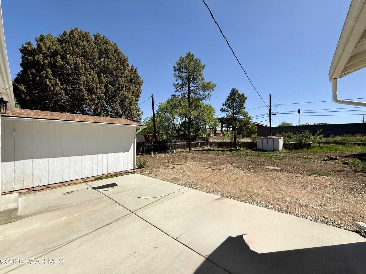 2859 N Meadow Ln - Photo 4 of 12