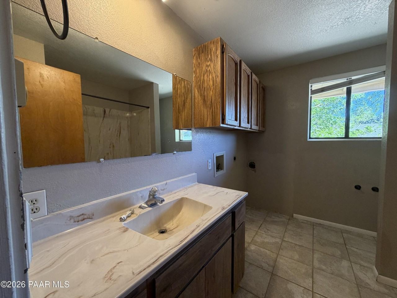 927 N Old Chisholm Trl #C - Photo 6 of 14