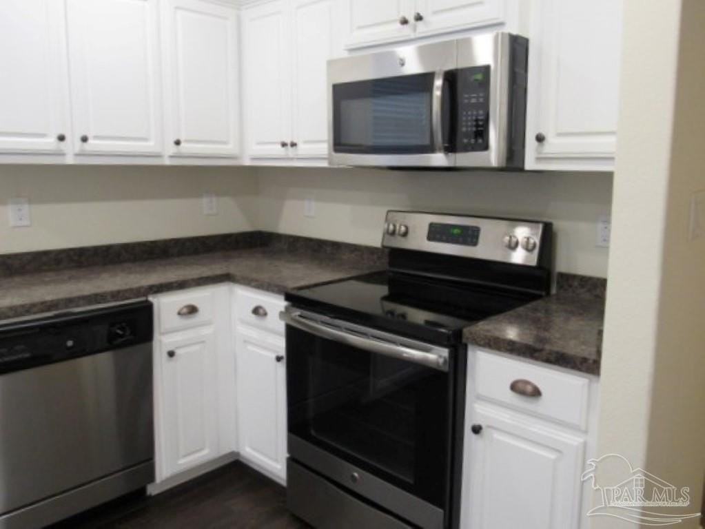 279 Cottage View Dr - Photo 4 of 10