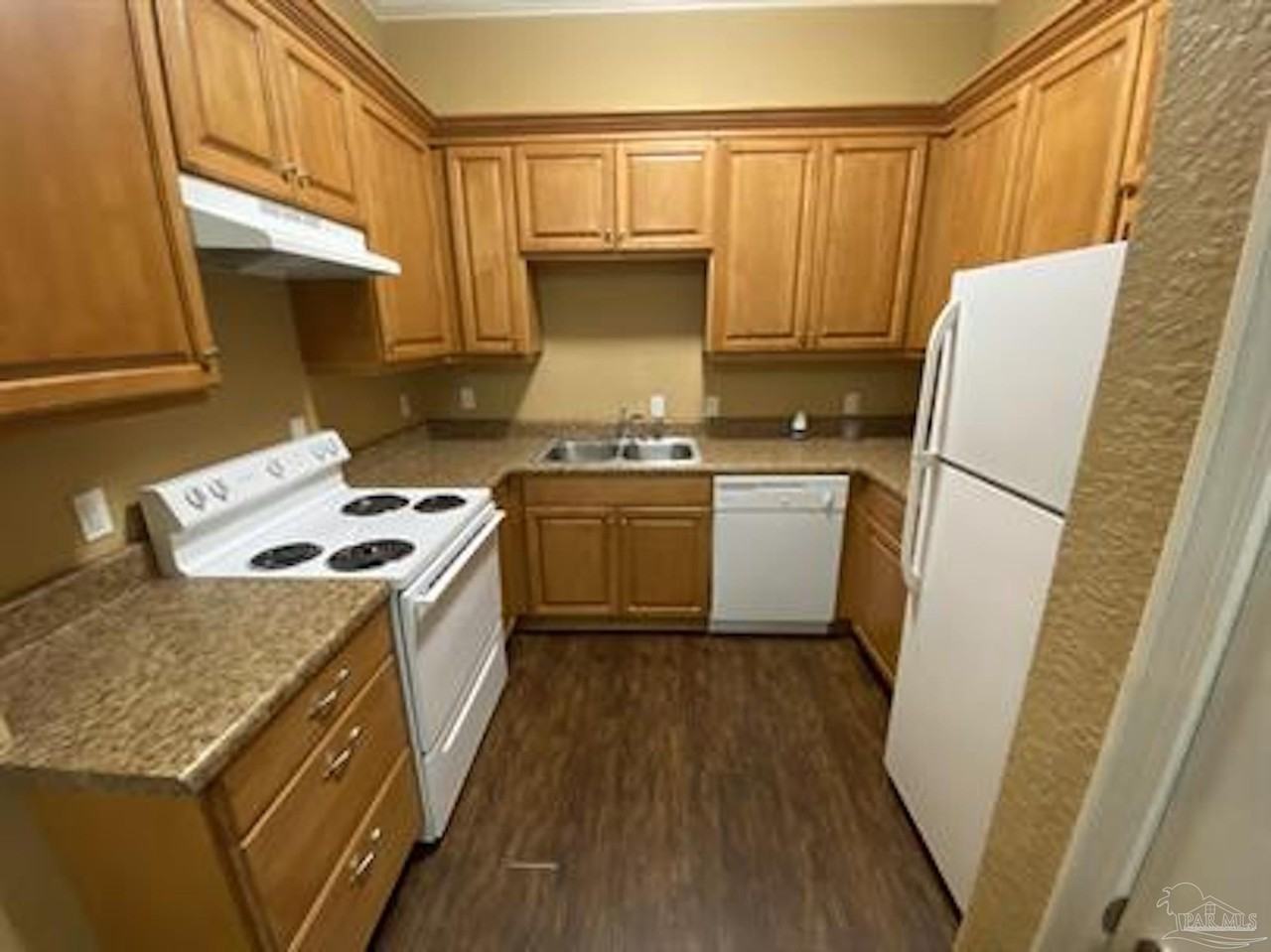 7071 Lake Joanne Dr #2A - Photo 2 of 13