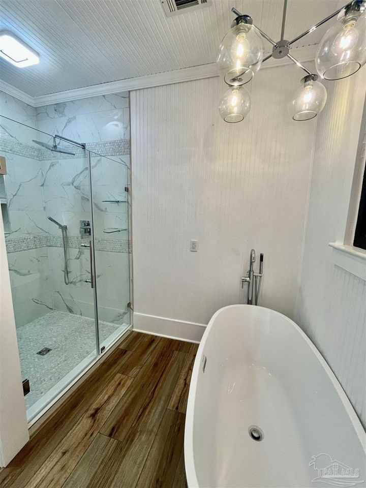 101 Central Ave - Photo 4 of 49