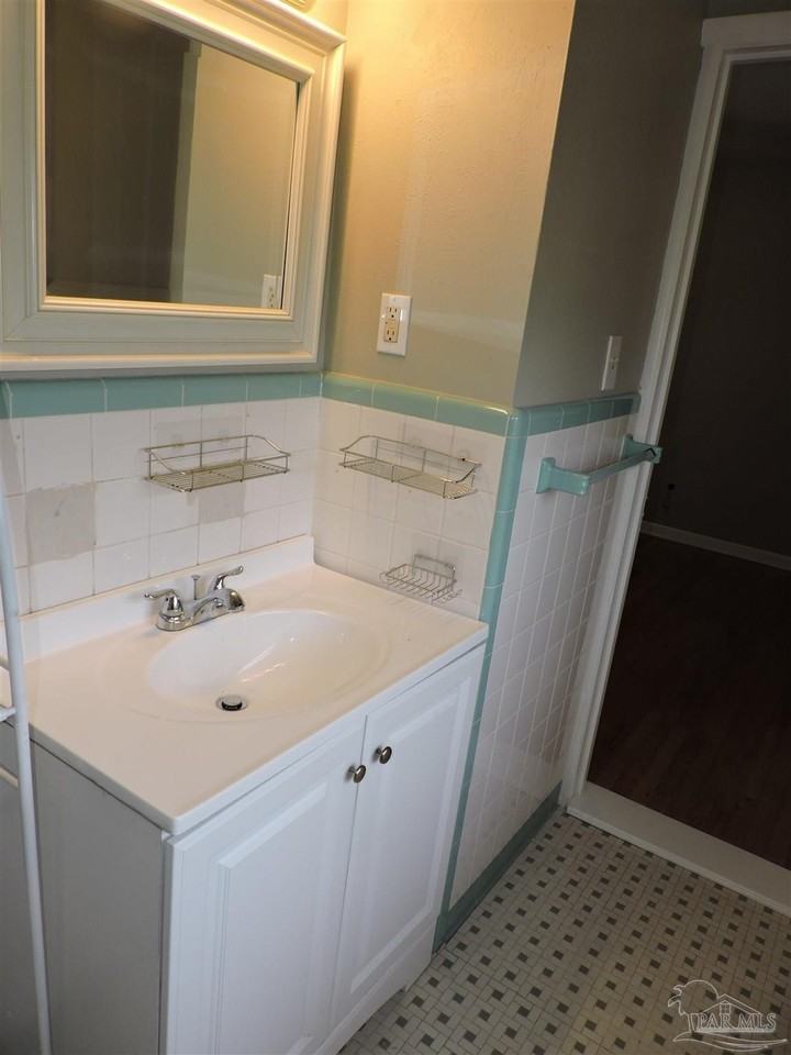 3641 Cherry Laurel Dr - Photo 5 of 22