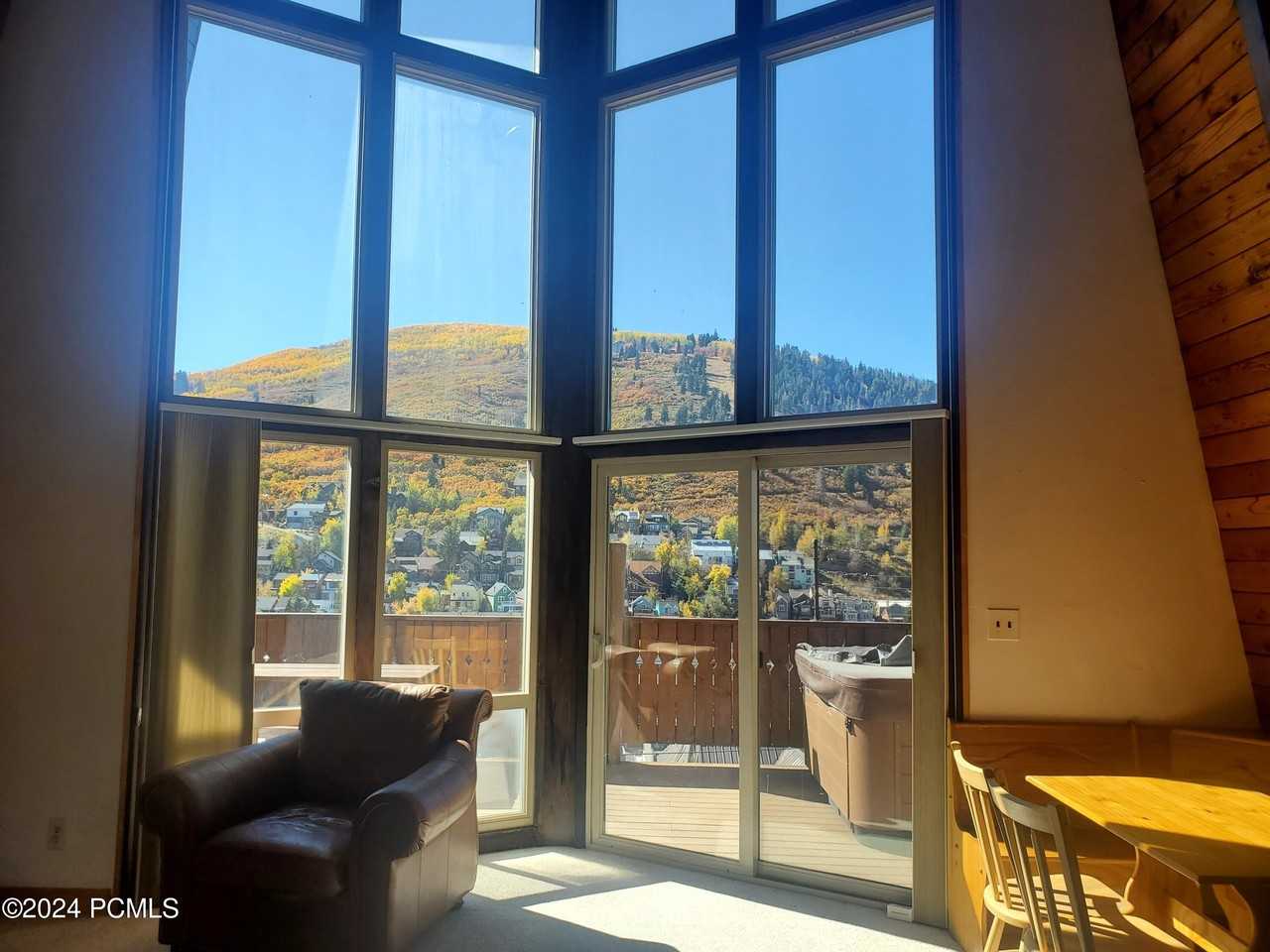 277 Mchenry Ave #A1 - Photo 3 of 18