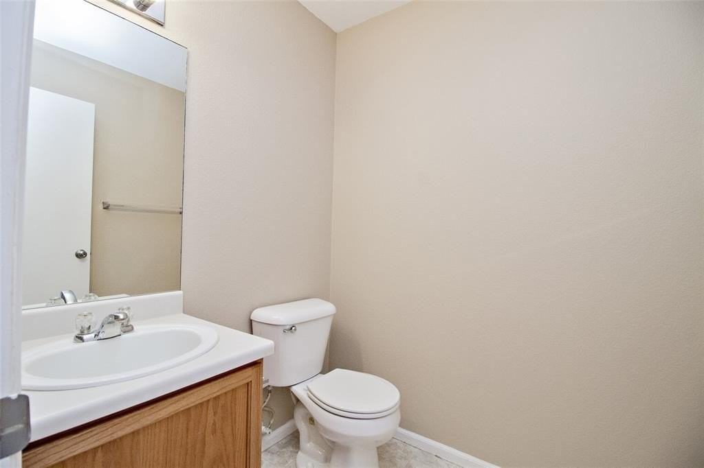 7335 Village Meadows Dr - Photo 7 of 22