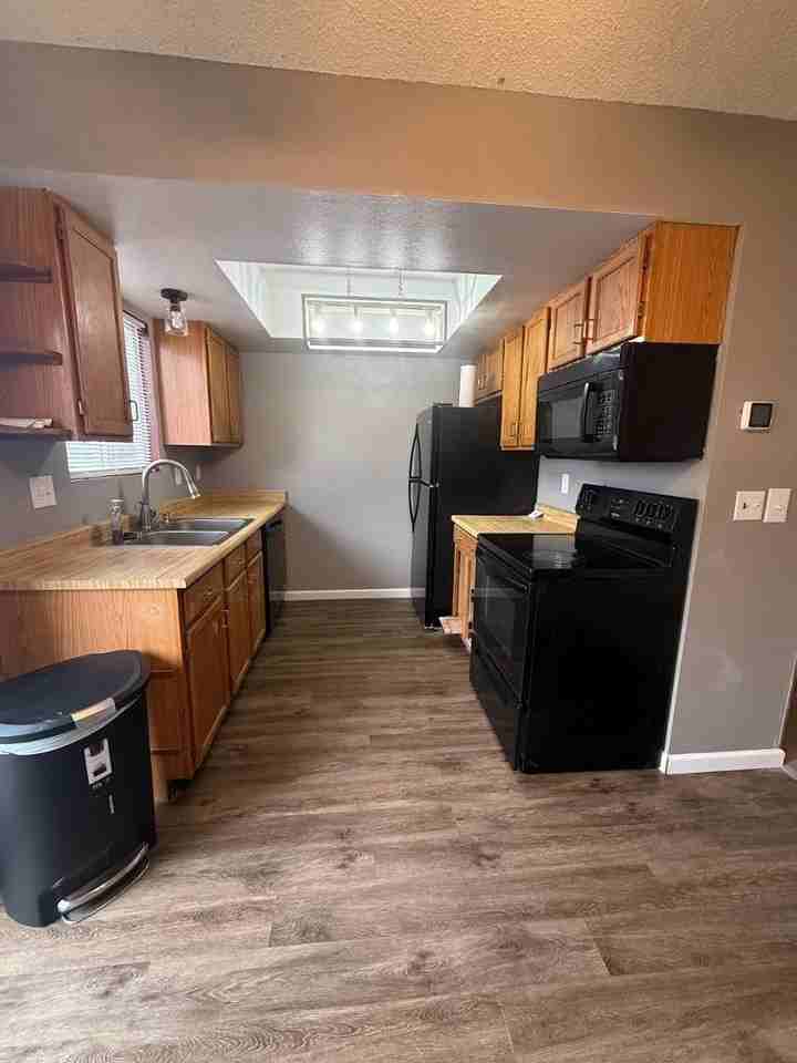 1268 Soaring Eagle Dr - Photo 4 of 10