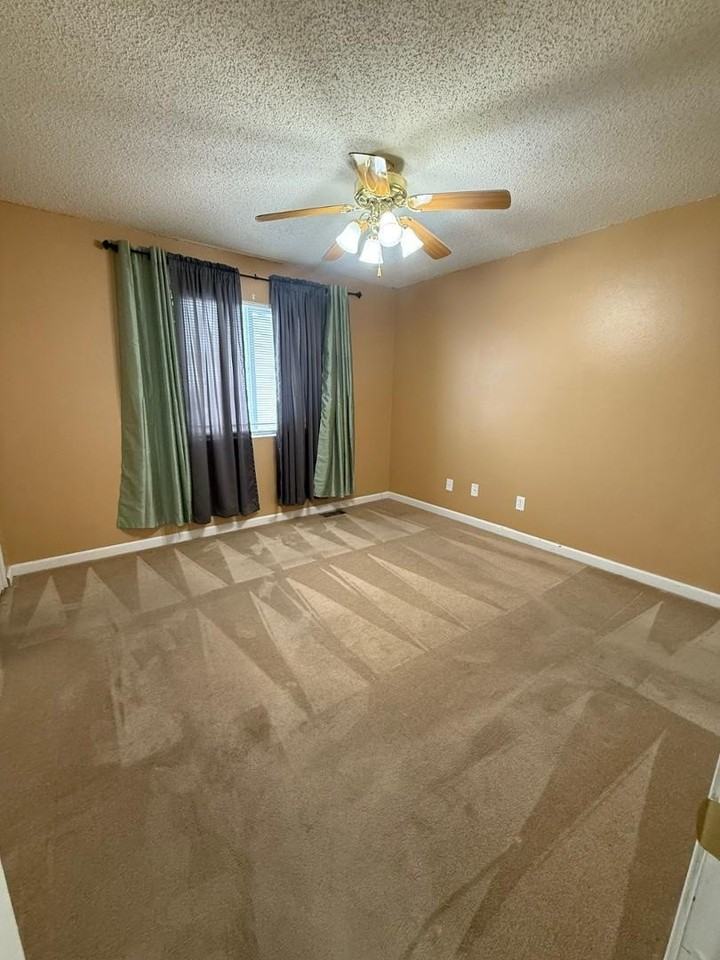 1268 Soaring Eagle Dr - Photo 6 of 10