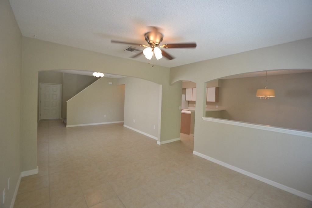 27148 Big Sur Dr - Photo 3 of 5