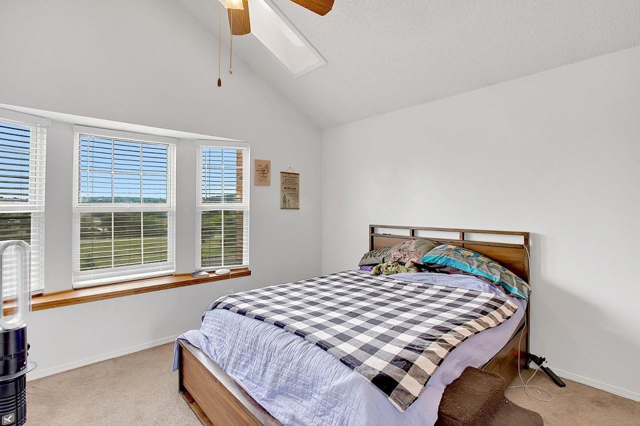 6622 Overland Dr - Photo 7 of 15