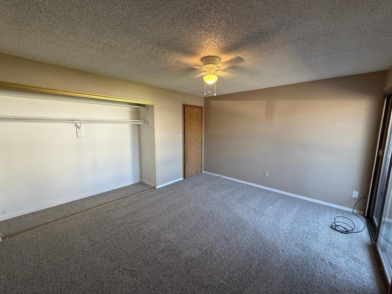 1238 Firefly Cir - Photo 6 of 13