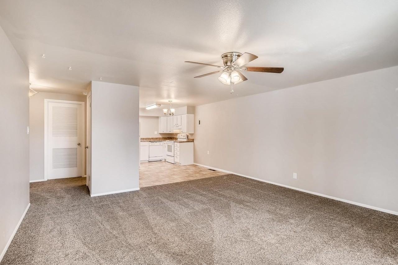 1511 Yuma St #2 - Photo 4 of 13
