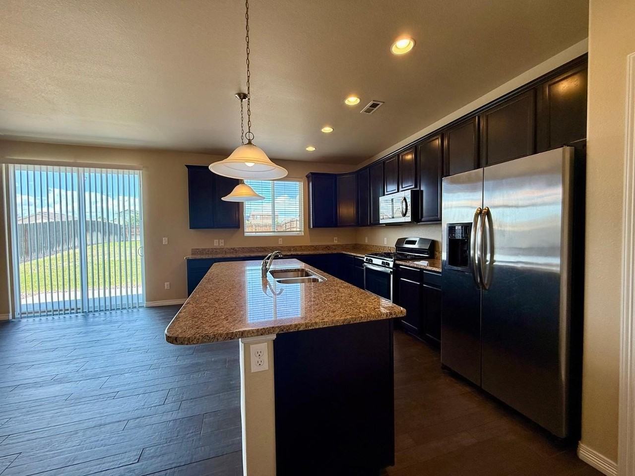 10358 Abrams Dr - Photo 4 of 28