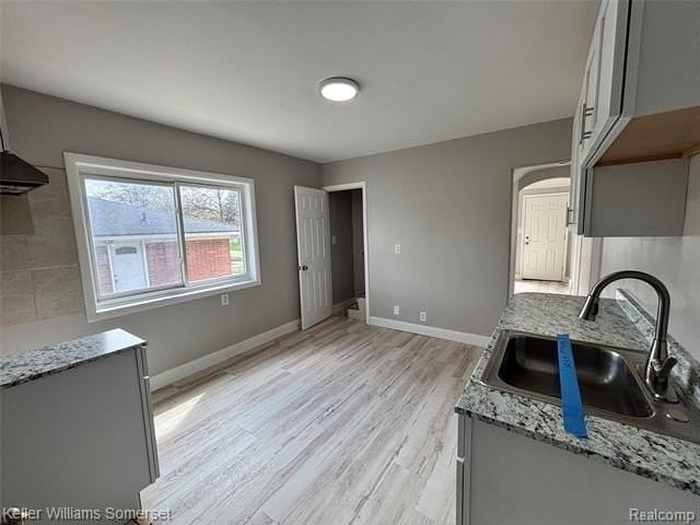 21434 Panama St - Photo 7 of 11