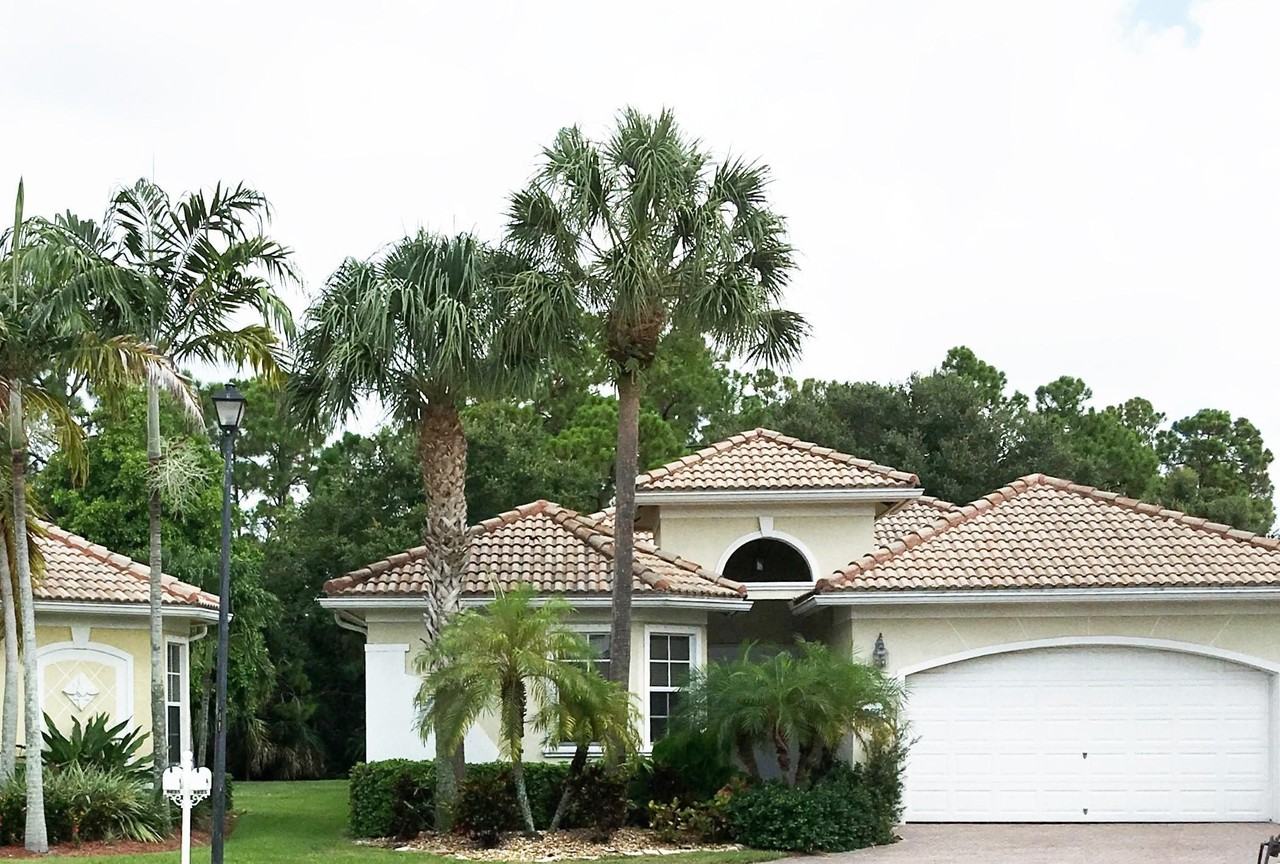 8625 Plum Cay - Photo 2 of 22