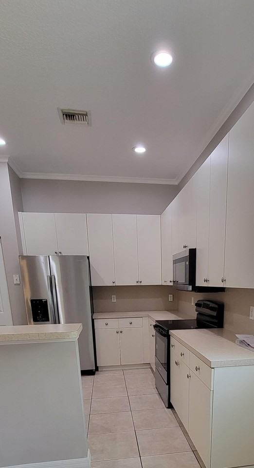 8625 Plum Cay - Photo 7 of 22