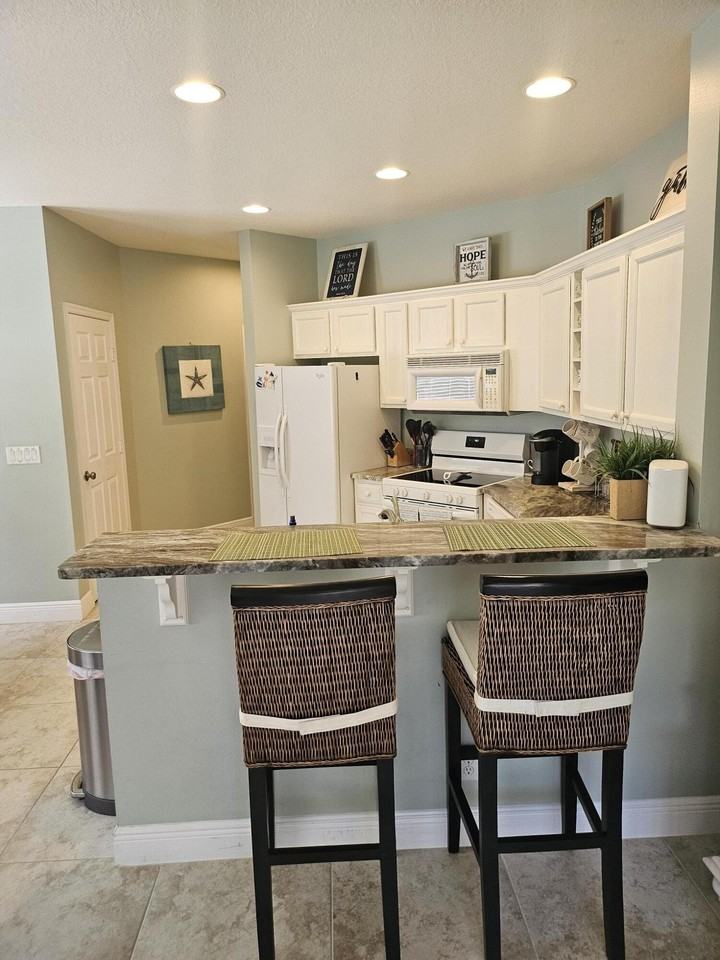 8227 Mulligan Cir #A - Photo 3 of 21