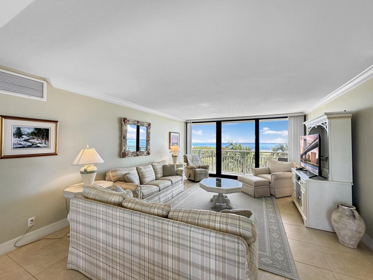 3000 N Ocean Dr #4F - Photo 4 of 50