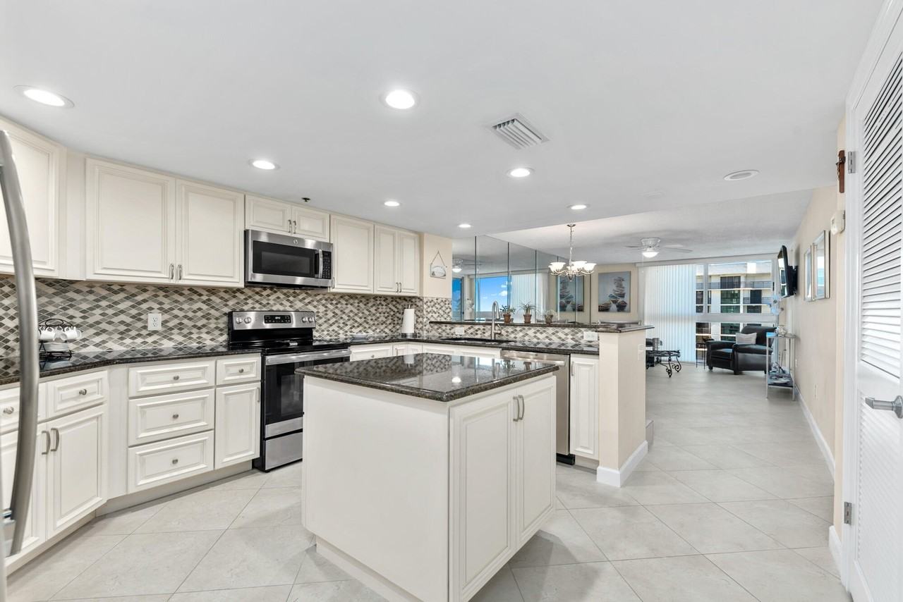 2700 N Highway A1a #902 - Photo 2 of 28