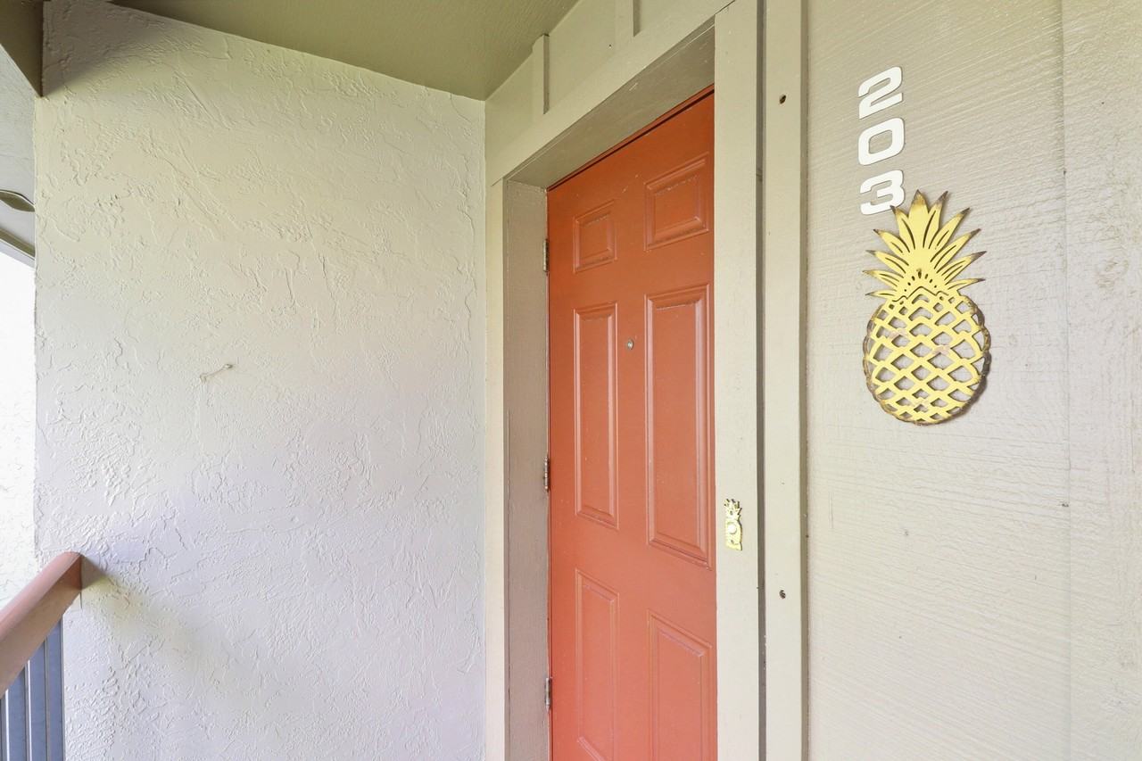 1600 Ne Dixie Hwy #10-203 - Photo 3 of 37