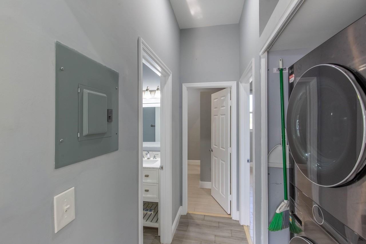 13428 87th St N - Photo 5 of 13