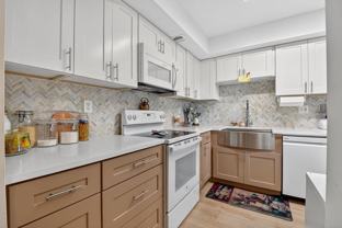 3050 Presidential Way #106 - Photo 1 of 1