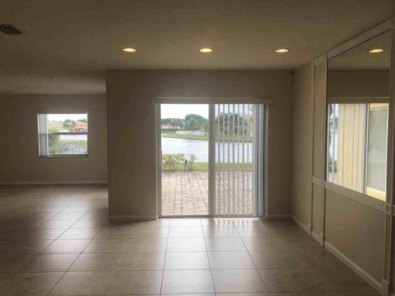 3472 Commodore Ct - Photo 7 of 50