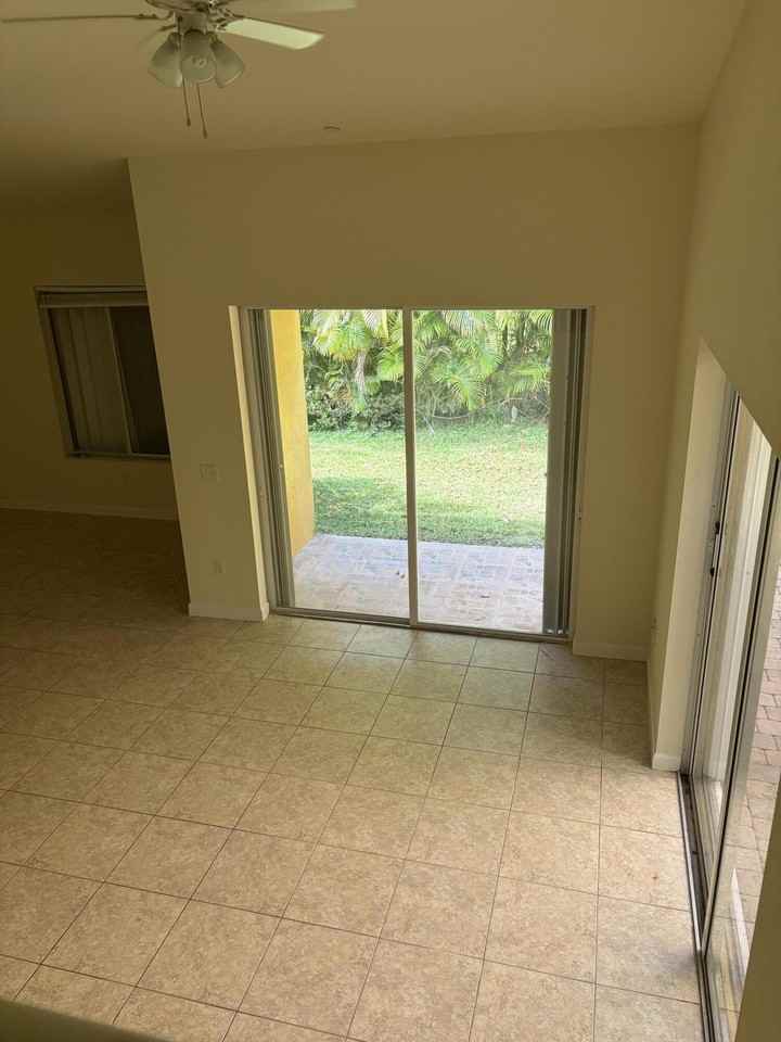 4171 Gulfstream Rd - Photo 7 of 18