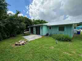 featured image of 3002 Se Camino Ave