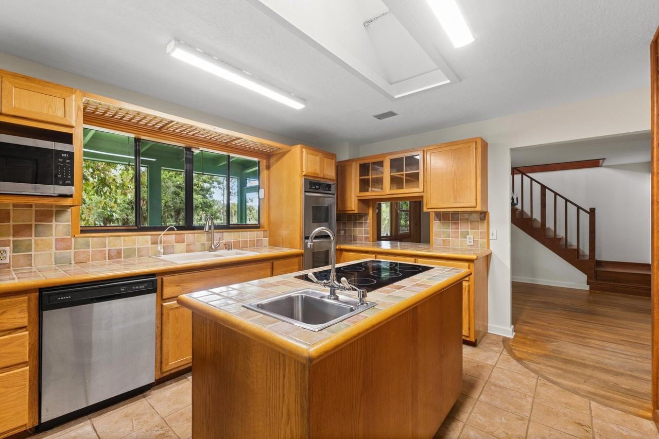 17534 103rd Ter N - Photo 5 of 24