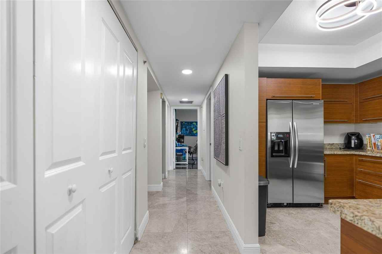 2641 N Flamingo Rd #901N - Photo 2 of 20