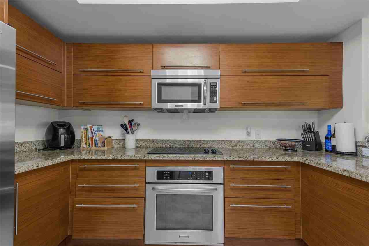 2641 N Flamingo Rd #901N - Photo 3 of 20