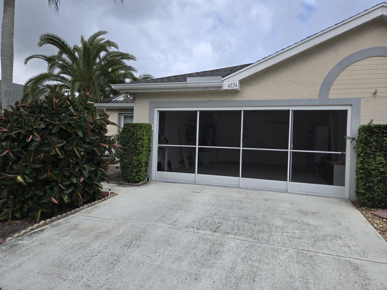 4234 Se Home Way - Photo 2 of 35