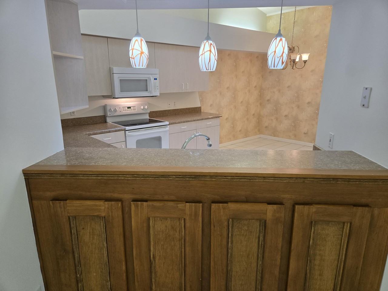 4234 Se Home Way - Photo 6 of 35