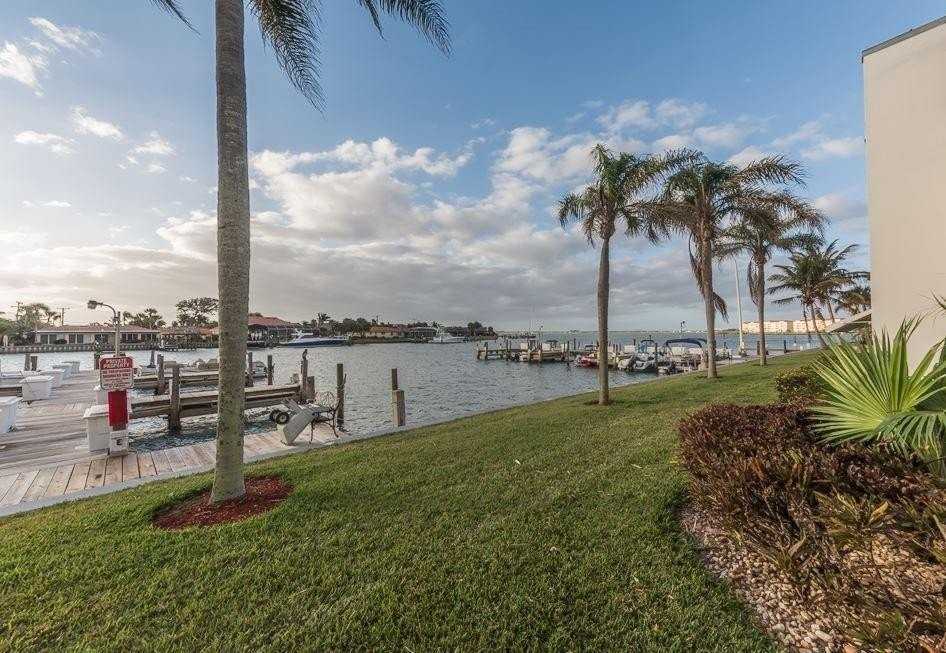 1315 Bayshore Dr #204 - Photo 3 of 20